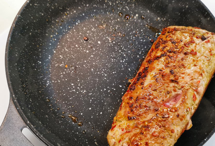 Фото шага рецепта Свиная вырезка запеченная со сладким перцем 151784 шаг 9  