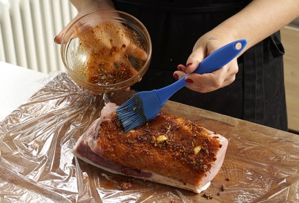 Фото шага рецепта Свинина с карамелизованной морковью 152728 шаг 4  