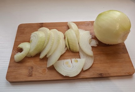 Фото шага рецепта Свинина с картофелем в духовке 189093 шаг 5  