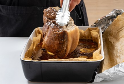 Фото шага рецепта Свинина со сливами 187035 шаг 7  