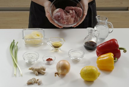 Фото шага рецепта Свинина в азиатском стиле в мультиварке 173381 шаг 1  