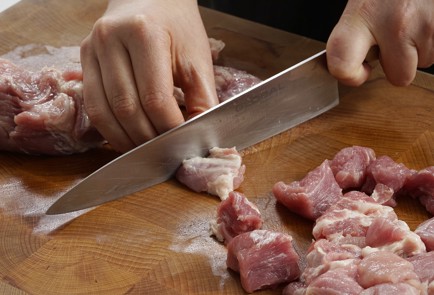 Фото шага рецепта Свинина в азиатском стиле в мультиварке 173381 шаг 2  