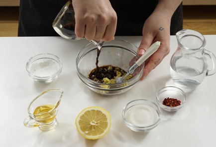 Фото шага рецепта Свинина в азиатском стиле в мультиварке 173381 шаг 6  