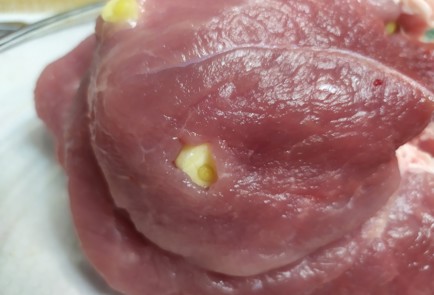 Фото шага рецепта Свинина в духовке 190692 шаг 3