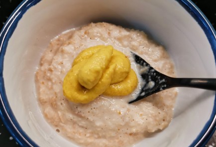 Фото шага рецепта Свиной стейк запеченный в маринаде из хрена 153099 шаг 1  