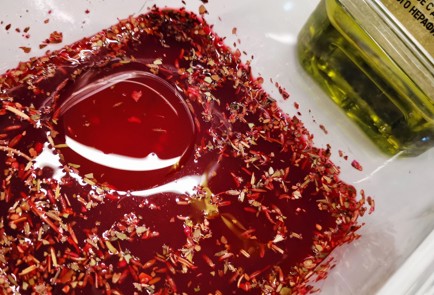 Фото шага рецепта Свиные медальоны маринованные в гранатовом соке 153015 шаг 5  