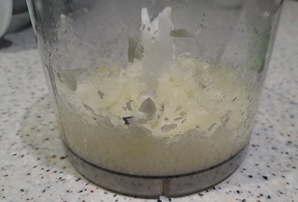 Фото шага рецепта Отбивная из свинины в кляре из лука 190206 шаг 7  