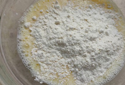 Фото шага рецепта Свиные отбивные в яйце 191292 шаг 10