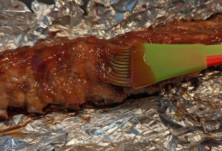 Фото шага рецепта Свиные ребра барбекю в духовке 190044 шаг 12  