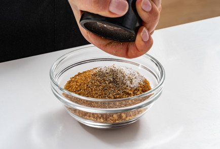 Фото шага рецепта Свиные ребра на мангале 189291 шаг 2  