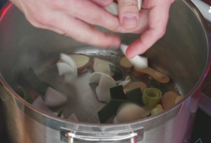 Фото шага рецепта Свиные уши покитайски 175151 шаг 4  