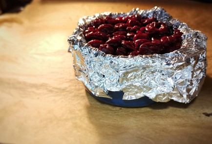 Фото шага рецепта Сыр бри запеченный с вишней 175189 шаг 7  