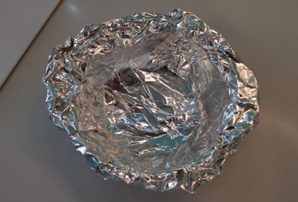 Фото шага рецепта Сыр бри запеченный в духовке 175950 шаг 1  