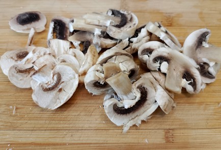 Фото шага рецепта Сырная лепешка с грибами 191304 шаг 8