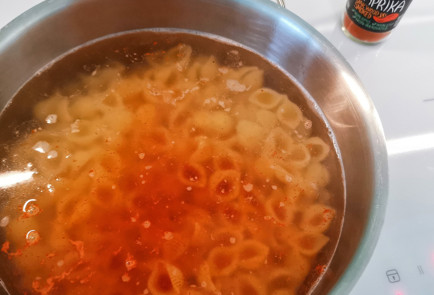 Фото шага рецепта Сырная паста конкильони с томатномайонезным соусом 151553 шаг 4  