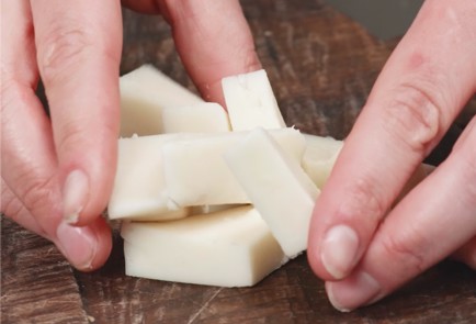 Фото шага рецепта Сырная тарелка 173601 шаг 2  