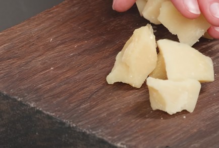 Фото шага рецепта Сырная тарелка 173601 шаг 3  