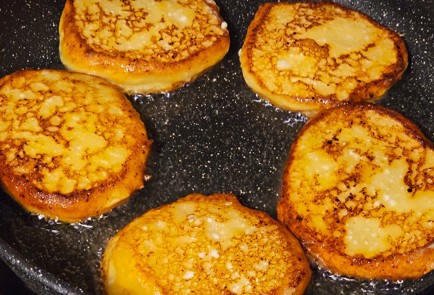 Фото шага рецепта Сырники с тыквой 190405 шаг 10  