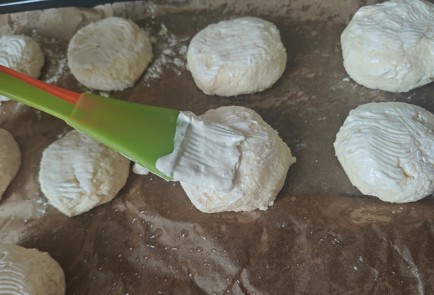 Фото шага рецепта Сырники в духовке 186497 шаг 12  