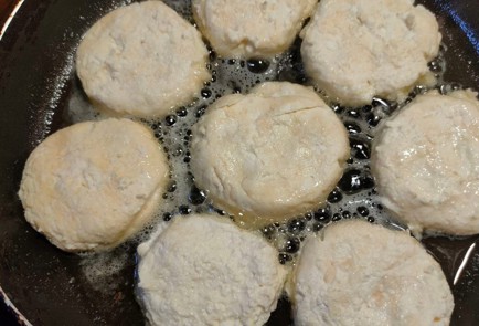 Фото шага рецепта Сырники в сливочнойогуртовой заливке в духовке 175939 шаг 13  