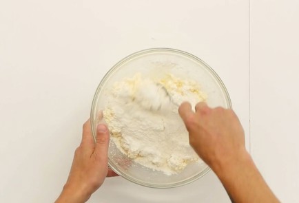 Фото шага рецепта Сырники 125614 шаг 4  