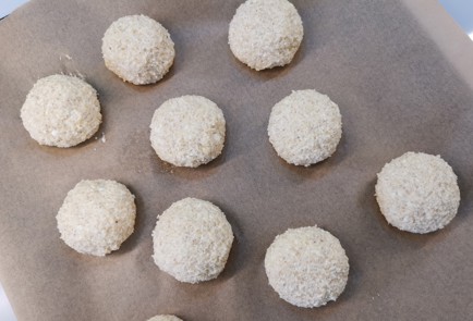 Фото шага рецепта Сырные булочки 188894 шаг 9  