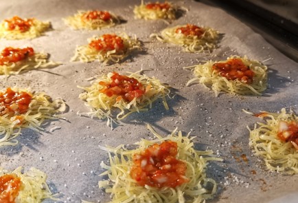 Фото шага рецепта Сырные чипсы кебаб 173342 шаг 10  