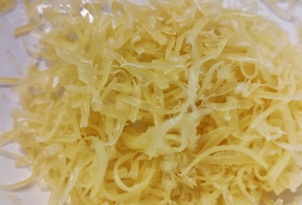 Фото шага рецепта Сырные чипсы с хреном и горчицей 173361 шаг 2  