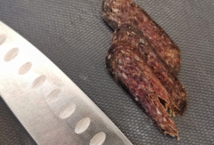 Фото шага рецепта Сырные чипсы с шужуком 152518 шаг 4  