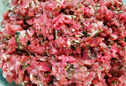 Фото шага рецепта Сырные котлеты со шпинатом и сливочным маслом 152090 шаг 3  