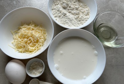 Фото шага рецепта Сырные крекеры 174344 шаг 1  