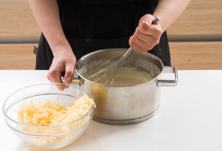 Фото шага рецепта Сырный соус 152340 шаг 9  