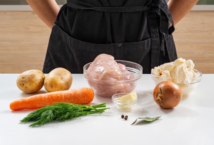 Фото шага рецепта Сырный суп с курицей 175464 шаг 1  