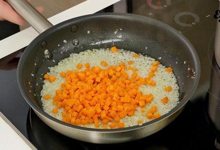 Фото шага рецепта Классический сырный суп 126416 шаг 6  