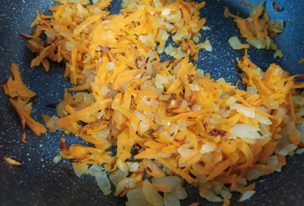 Фото шага рецепта Сырный суп 190190 шаг 5  