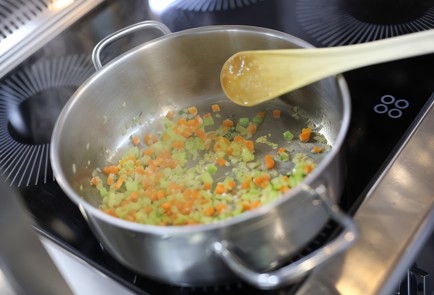 Фото шага рецепта Тальятелле болоньезе 138587 шаг 1