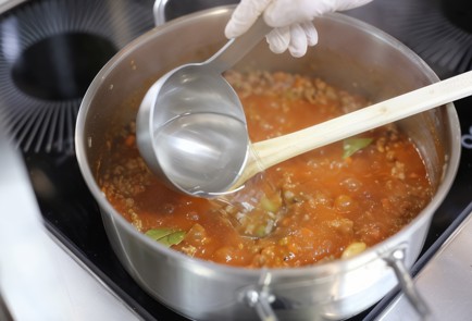 Фото шага рецепта Тальятелле болоньезе 138587 шаг 4