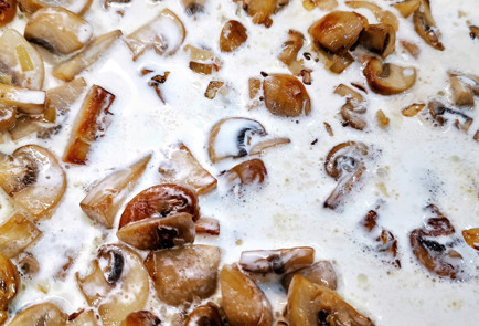 Фото шага рецепта Тальятелле со шпинатом и шампиньонами 151512 шаг 14  