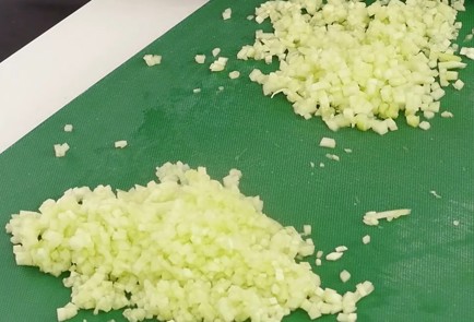 Фото шага рецепта Болгарский холодный суп таратор 125346 шаг 3  