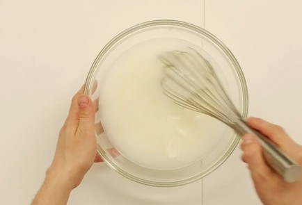 Фото шага рецепта Болгарский холодный суп таратор 125346 шаг 4  