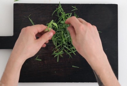 Фото шага рецепта Тархун 79959 шаг 1  