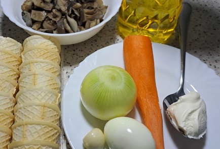 Фото шага рецепта Тарталетки с грибной начинкой 190820 шаг 1