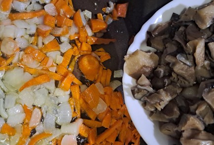 Фото шага рецепта Тарталетки с грибной начинкой 190820 шаг 6