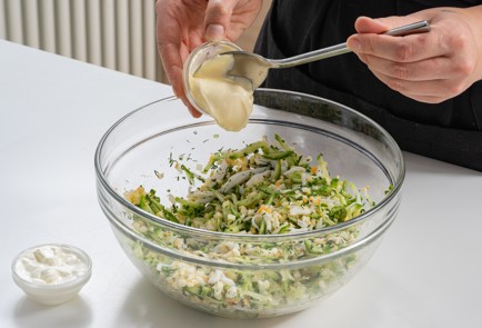 Фото шага рецепта Тарталетки с кальмарами и сулугуни 175282 шаг 9  