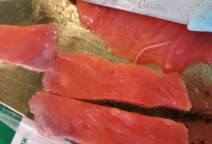 Фото шага рецепта Тарталетки с красной рыбой 191415 шаг 5