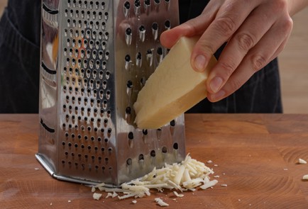 Фото шага рецепта Тарталетки с курицей и свежим огурцом 175277 шаг 5