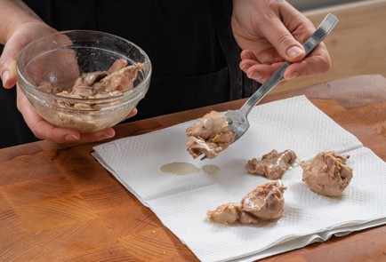 Фото шага рецепта Тарталетки с печенью трески 175283 шаг 6  