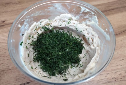 Фото шага рецепта Тарталетки с селедочным маслом 189086 шаг 13  