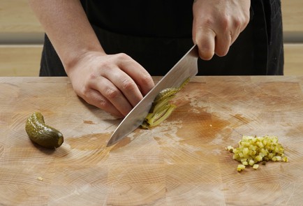 Фото шага рецепта Тарталетки со шпротами 152973 шаг 7  