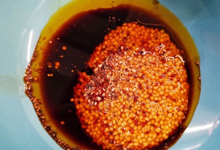 Фото шага рецепта Татаки из тунца в пикантном соусе 152861 шаг 5  